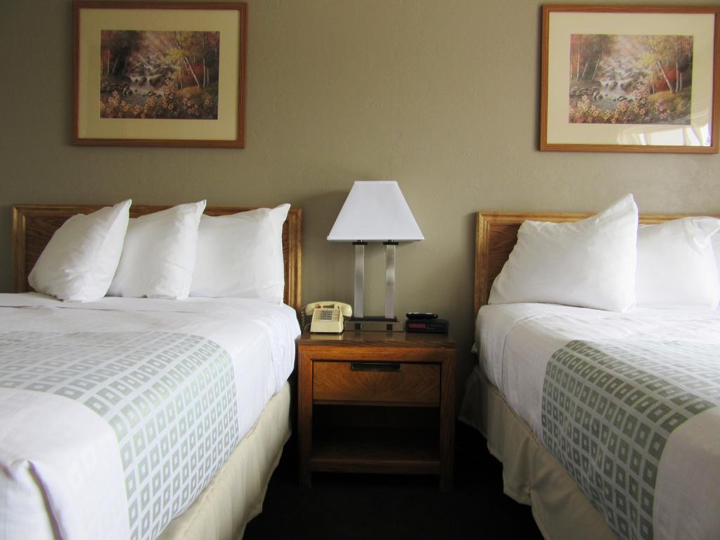 White Buffalo Hotel West Yellowstone Pokoj fotografie