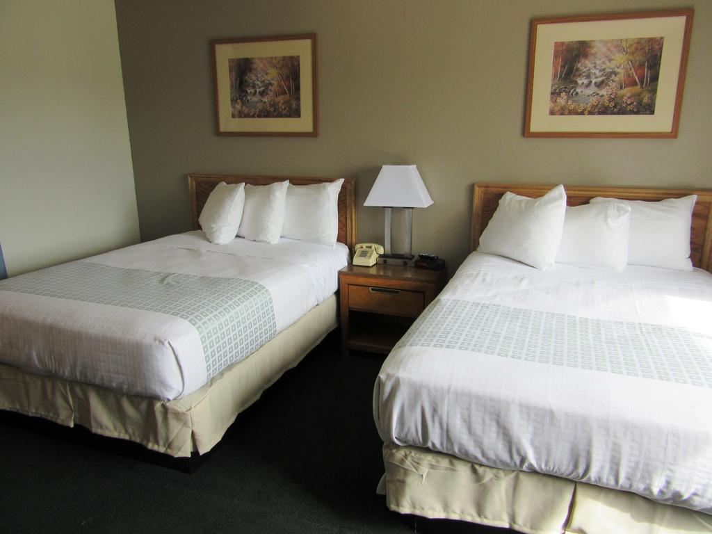 White Buffalo Hotel West Yellowstone Pokoj fotografie